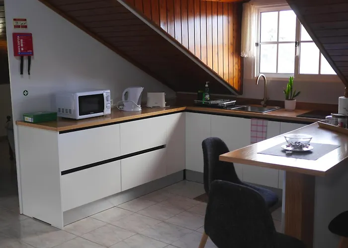 Sea & Mountain View Lombo De Cima House Bbq & Wifi Santana (Madeira)