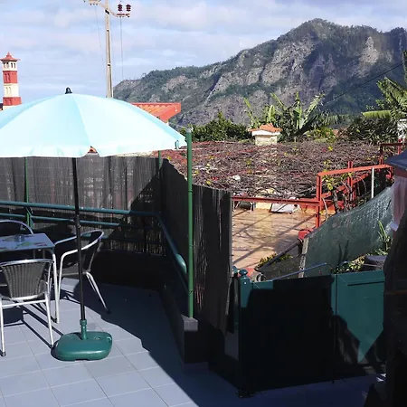 Sea & Mountain View Lombo De Cima House Bbq & Wifi * 桑塔纳